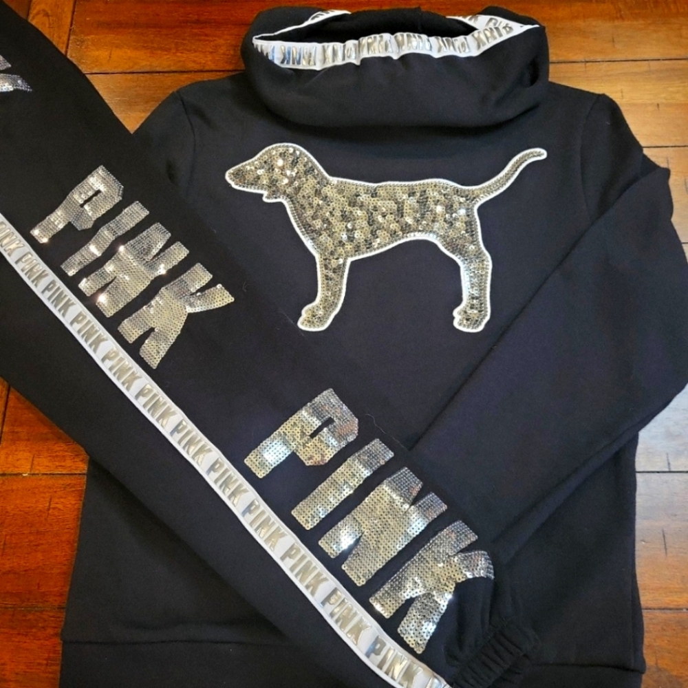 VICTORIA'S SECRET PINK BLING PUP LOGO SET